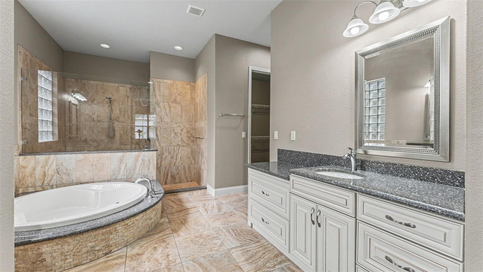 CHRISTINA CHASE - Residential