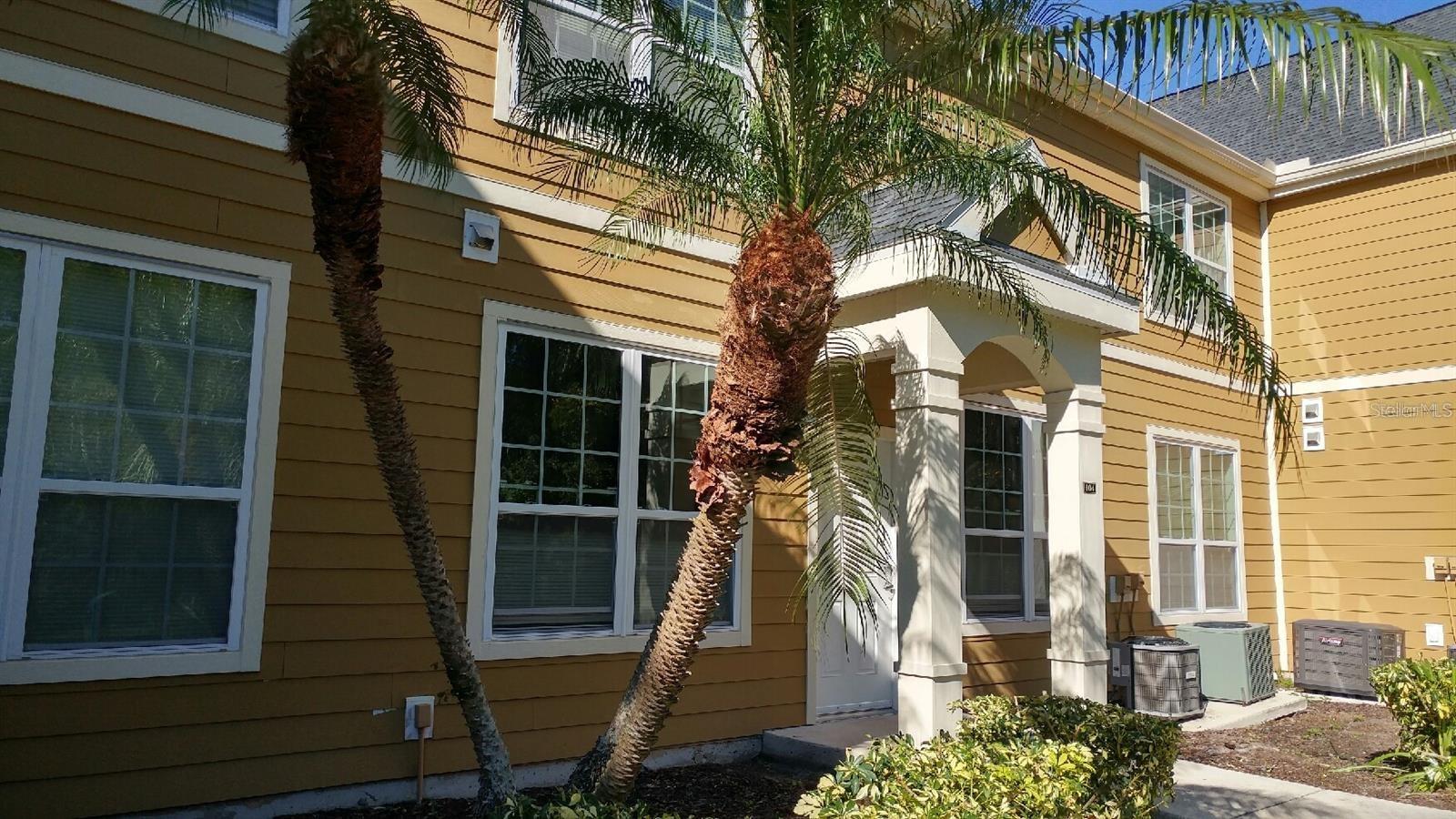 ADMIRALS WALK - Residential