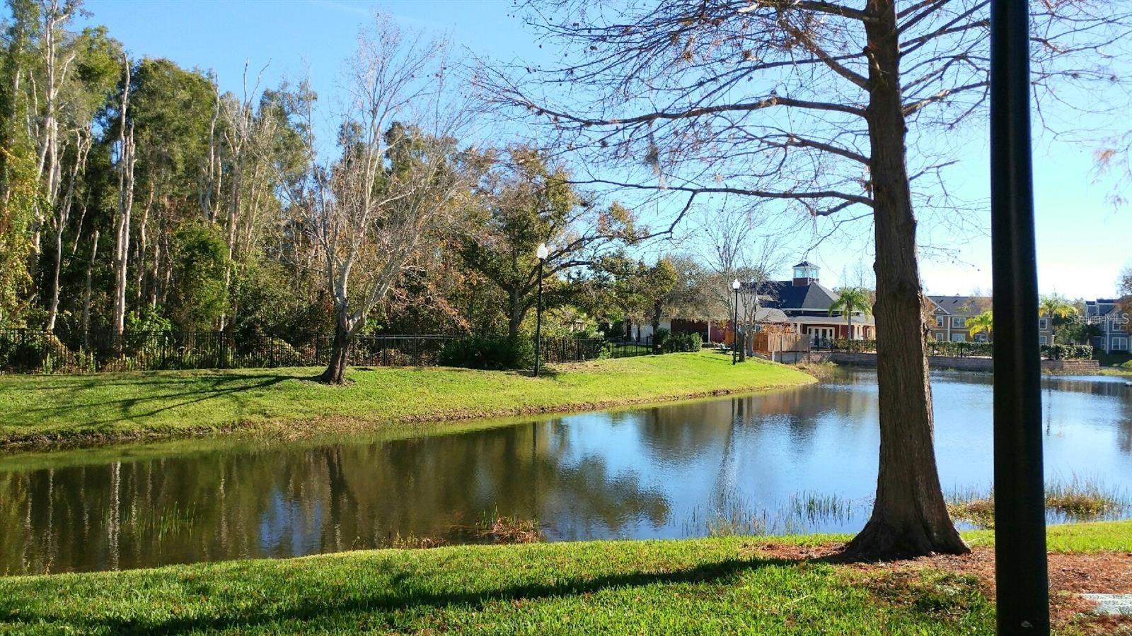 ADMIRALS WALK - Residential