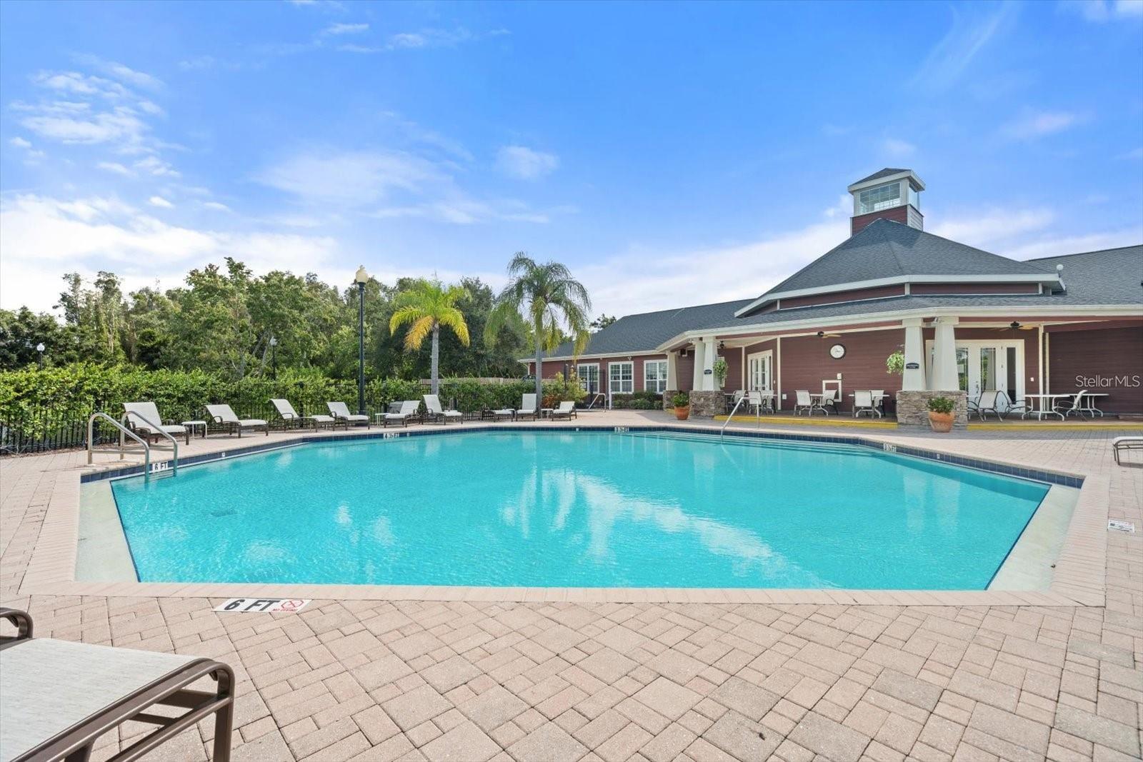 ADMIRALS WALK - Residential