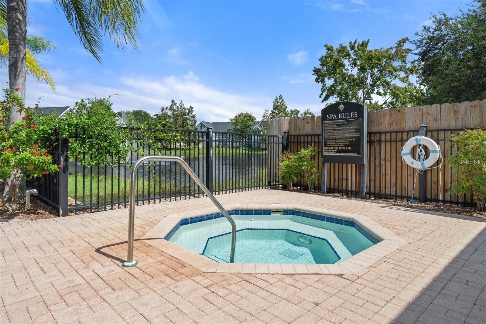 ADMIRALS WALK - Residential