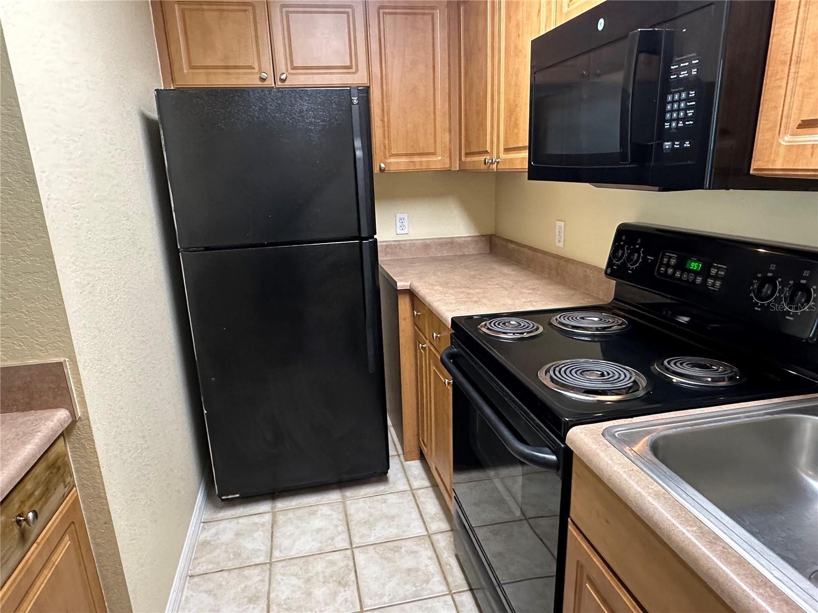 ADMIRALS WALK - Residential