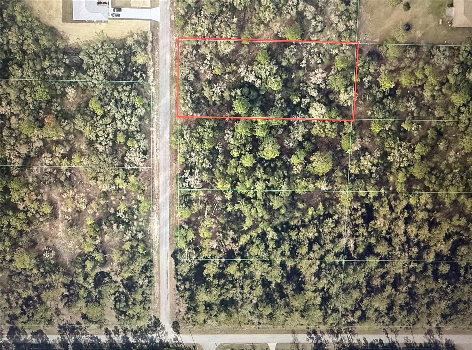 RAINBOW LAKES ESTATE - Land