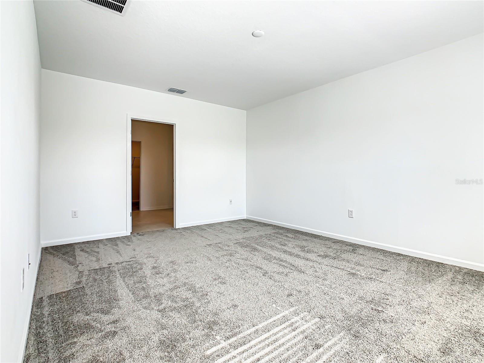 CASCADES PHASES 1A AND 1B - Residential Lease