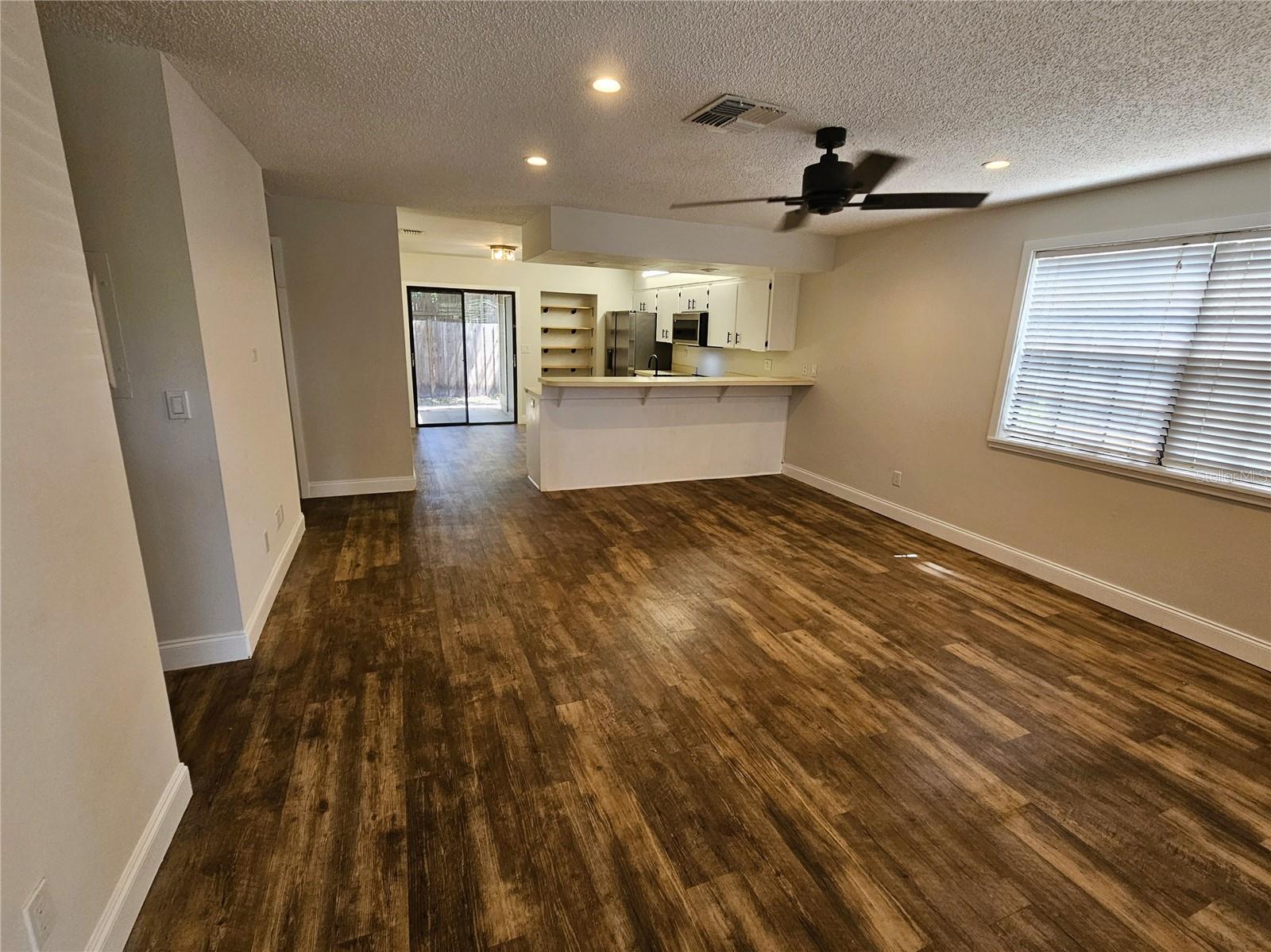 SAFETY HARBOR HEIGHTS SUB - Residential Lease