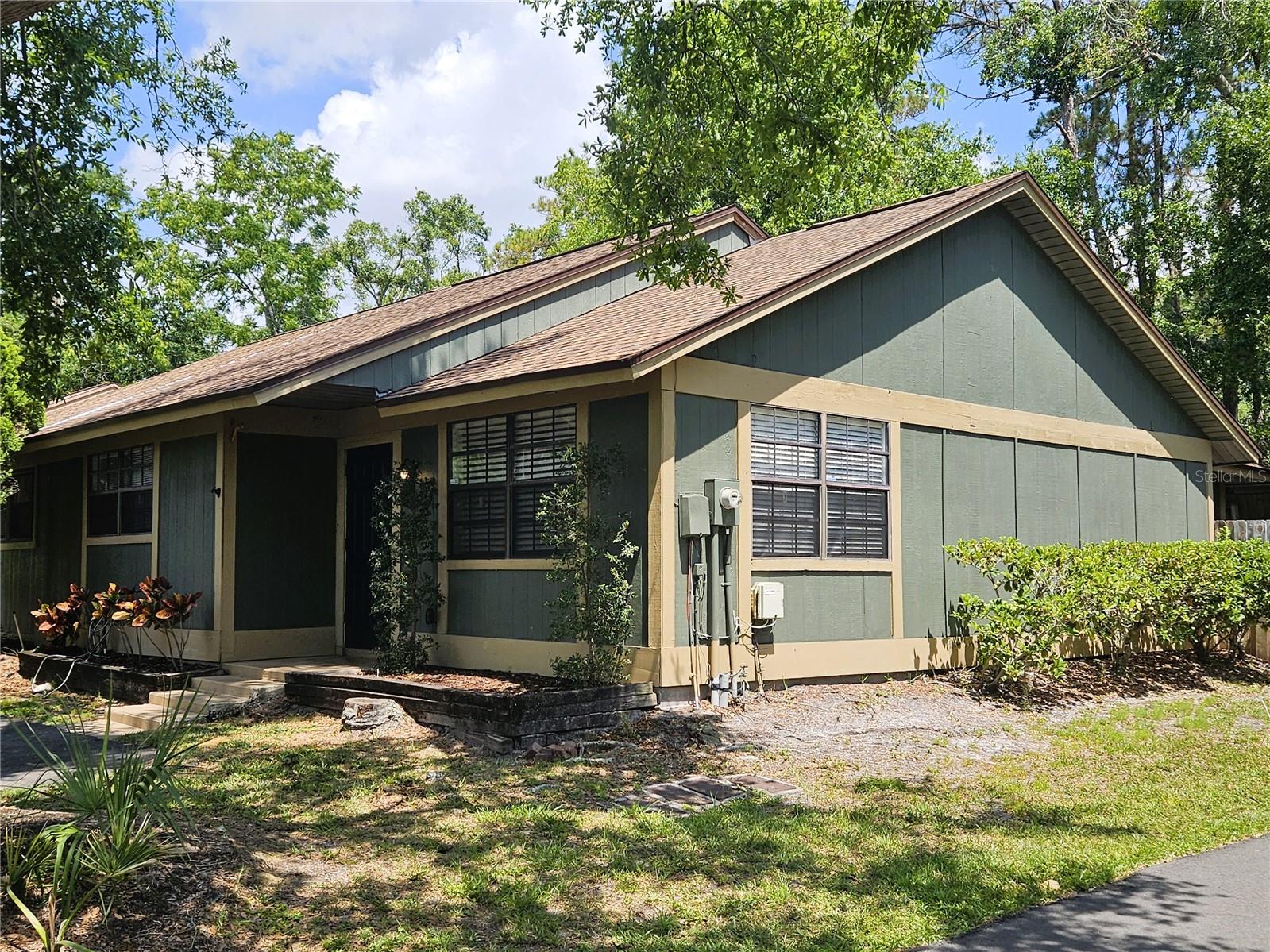 SAFETY HARBOR HEIGHTS SUB - Residential Lease