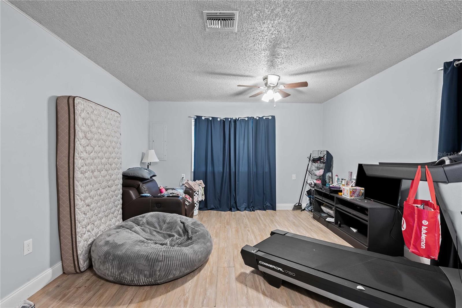 SUMTER FARMS #7 1 - Residential