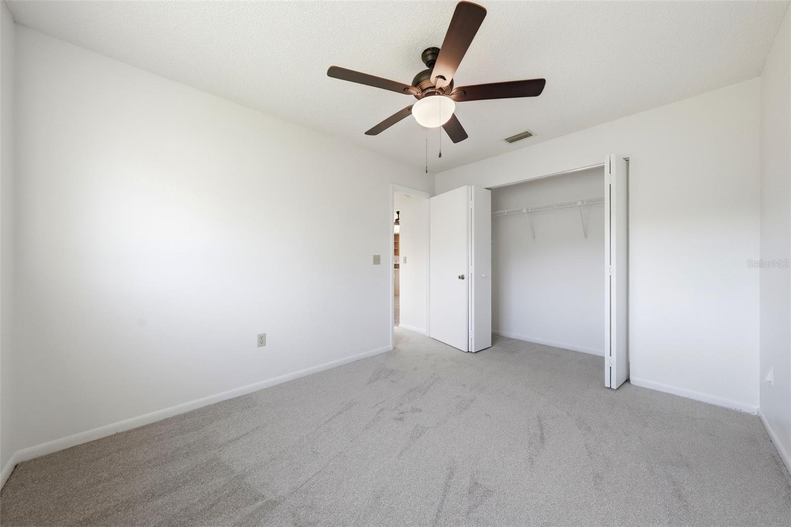 PALM CAY - Residential