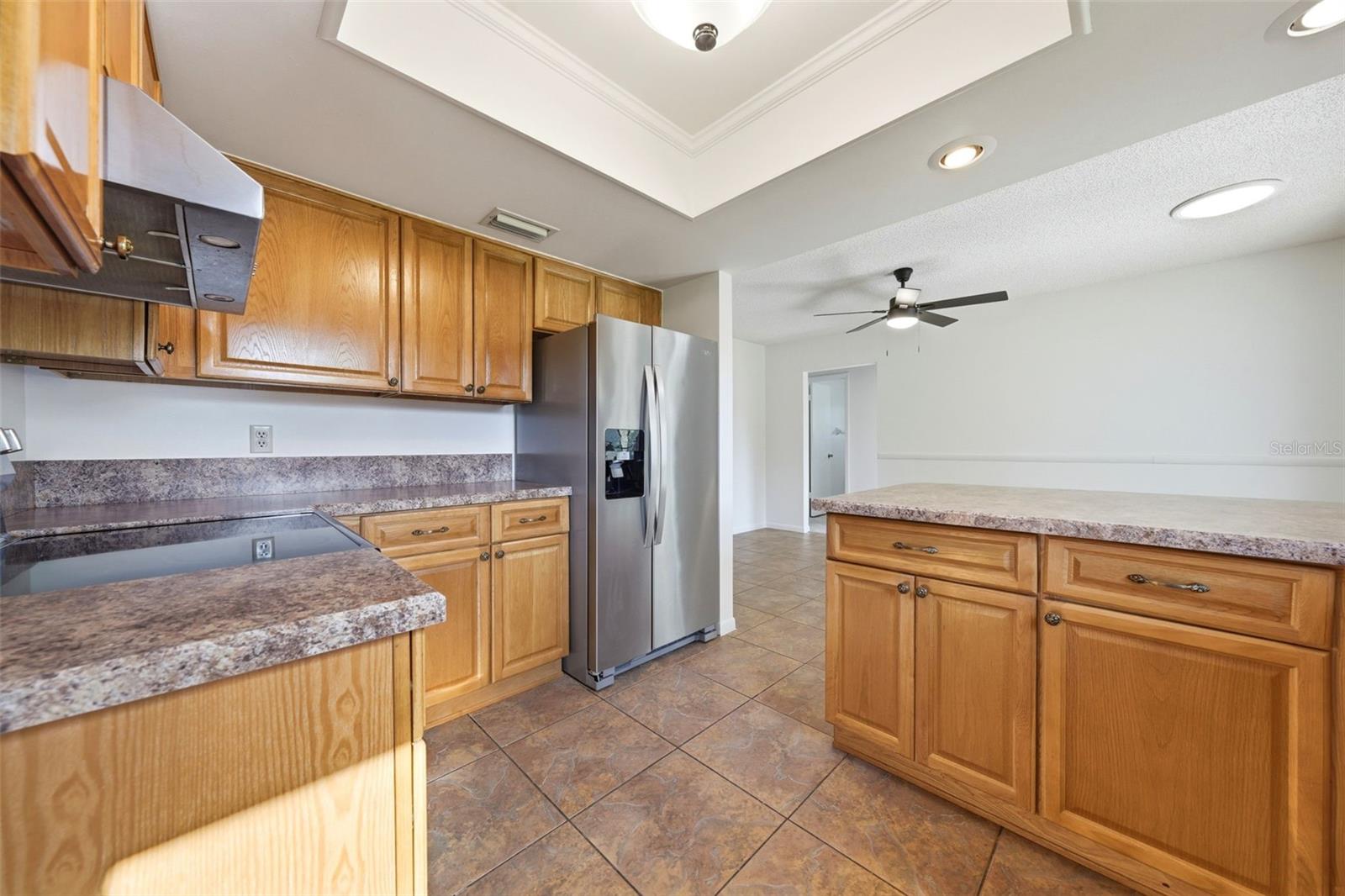 PALM CAY - Residential