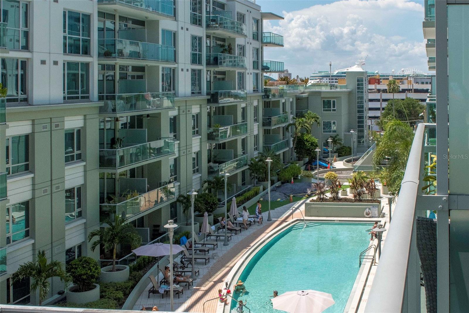 THE PLACE AT CHANNELSIDE A CON - Residential