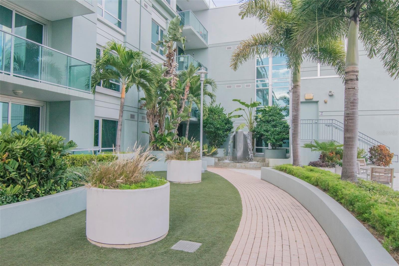 THE PLACE AT CHANNELSIDE A CON - Residential