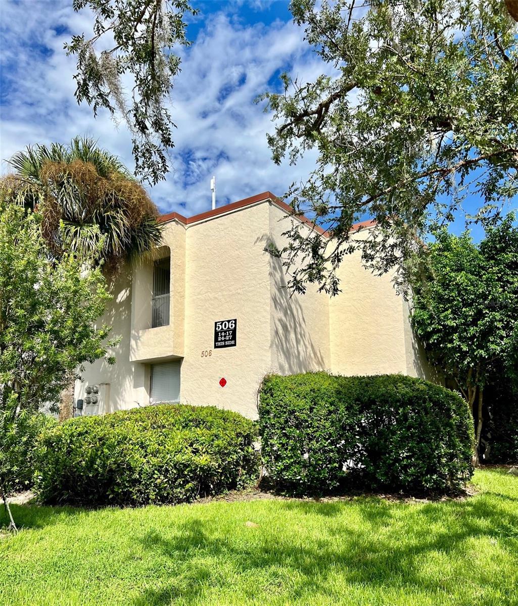 PRICE IMPROVEMENT!!

Great 1st-floor condo in Royal Arms. This 1 bedroom, 1 bathroom unit is a smart option for an investor or first-time buyer looking for value in a convenient location.

Inside, you’ll find new interior paint, carpet in the living areas, and laminate flooring in the bedroom and kitchen. The screened porch adds a nice spot to relax and enjoy the outdoors.

Royal Arms offers a long list of amenities, including a clubhouse, tennis court, two swimming pools, laundry facility, and boat ramp.

The location makes daily life easy. Close to Publix, Altamonte Springs Mall, tons of shopping, restaurants, and with quick access to I-4 for an easy commute.

Highlights:

1 bedroom, 1 bathroom
1st-floor unit
New interior paint
Screened porch
Carpet in living areas
Laminate flooring in bedroom and kitchen
Clubhouse, tennis court, 2 pools, laundry facility, boat ramp
Great location near shopping, dining, and I-4

Whether you’re looking for your first home or your next investment property, this condo is full of potential. Come see it today!