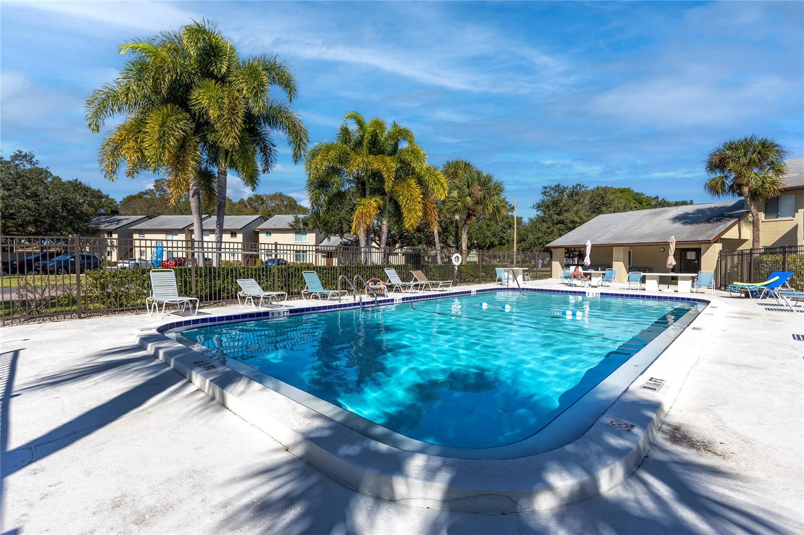 WOODSIDE VILLAGE CONDO - Residential Lease