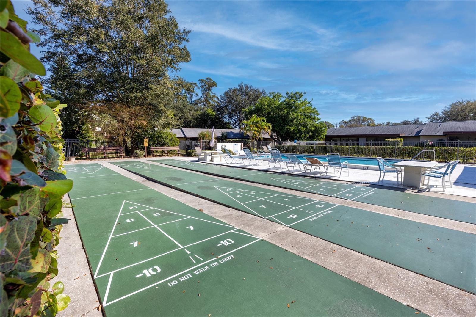 WOODSIDE VILLAGE CONDO - Residential Lease