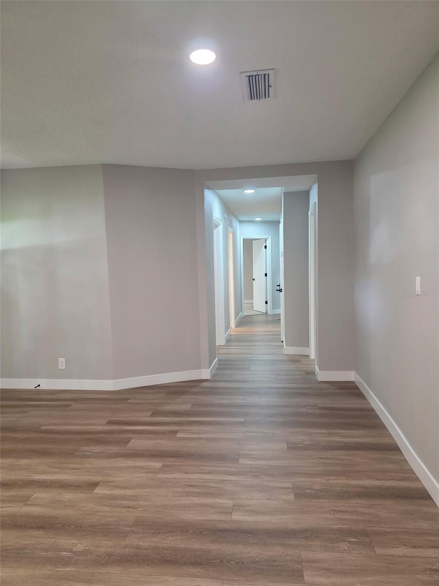 HUSSONS ADD - Residential Lease