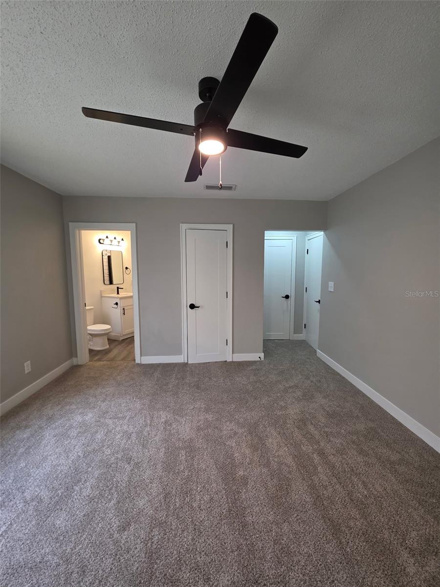 HUSSONS ADD - Residential Lease
