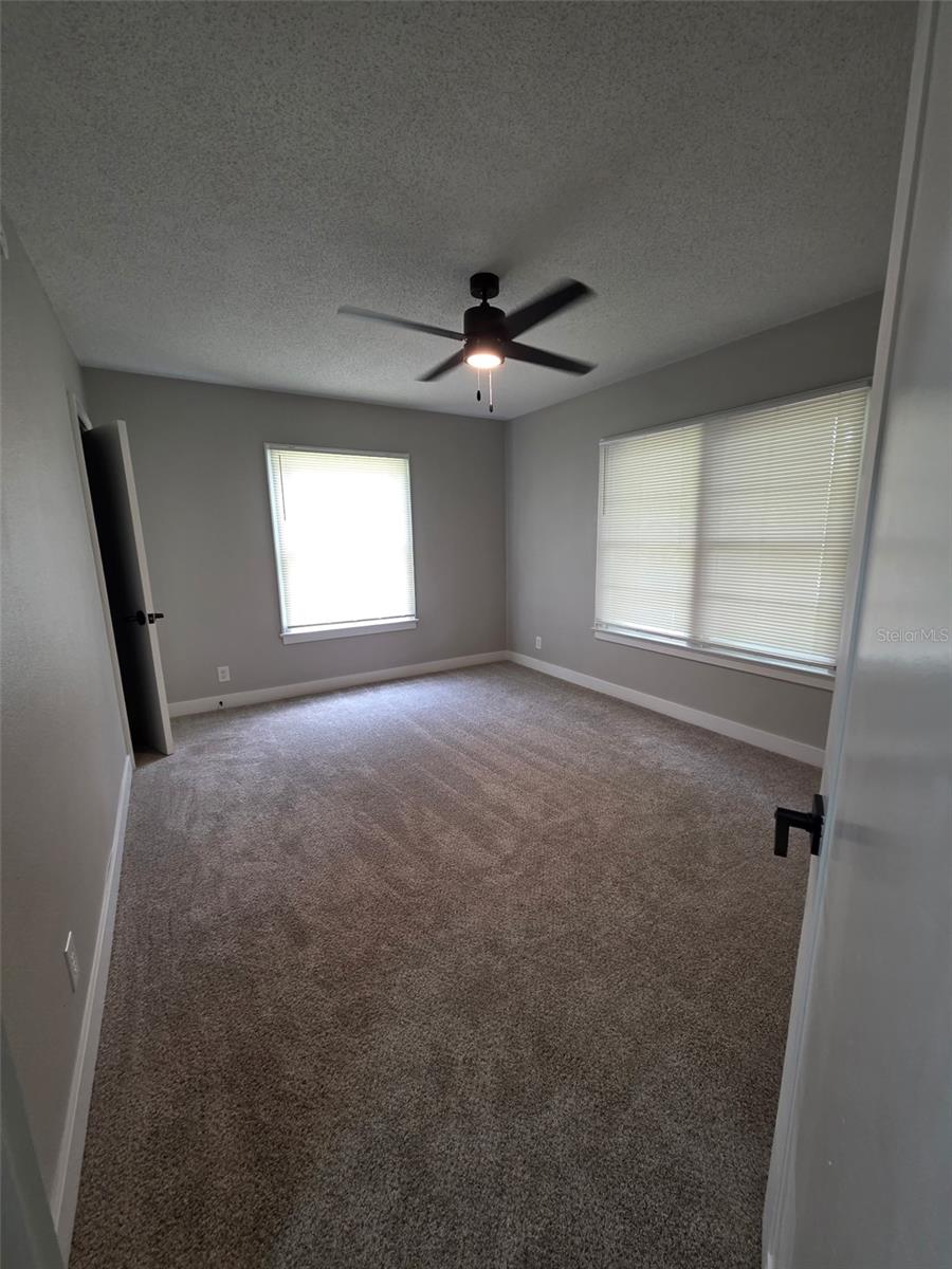 HUSSONS ADD - Residential Lease