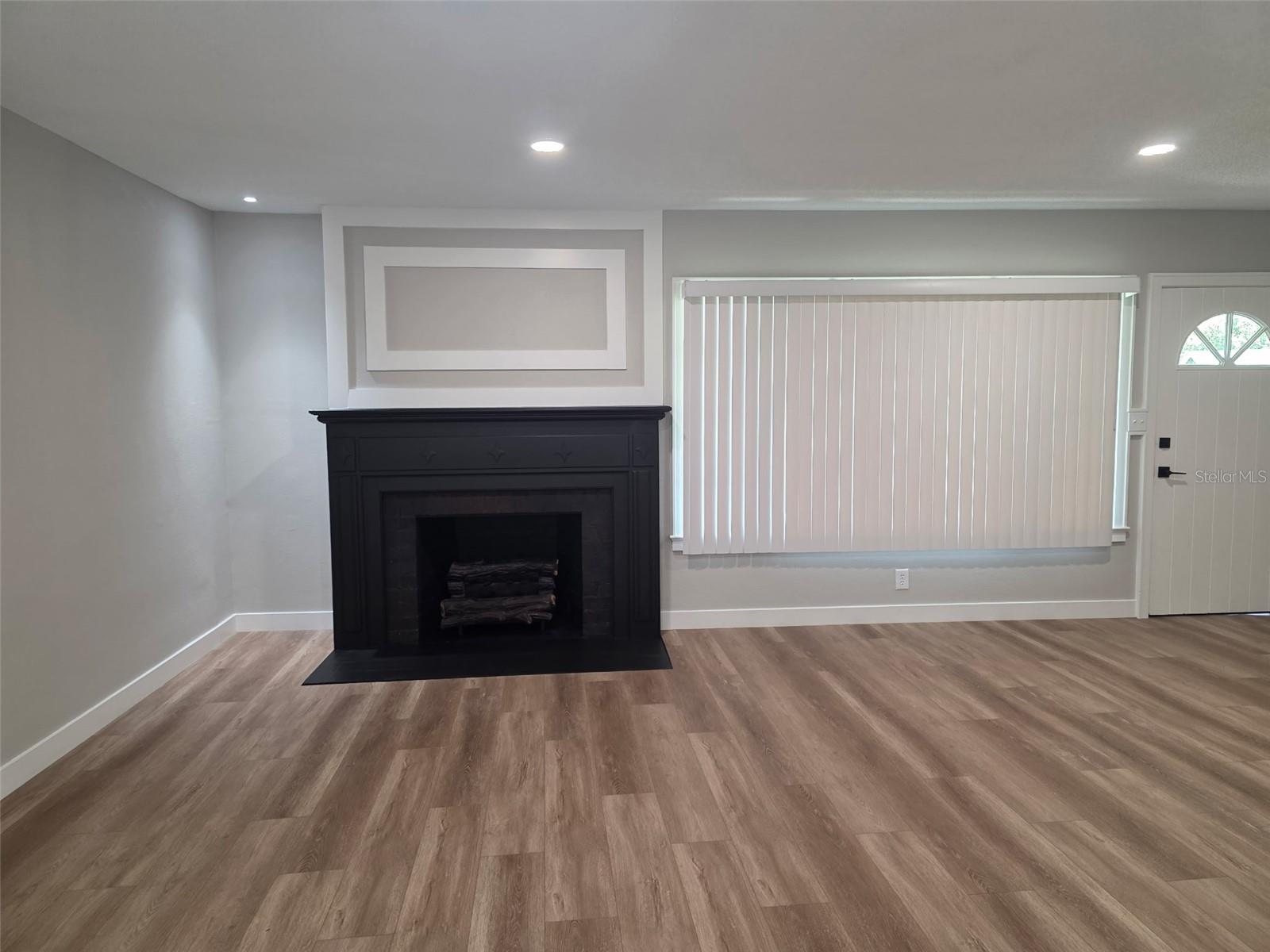 HUSSONS ADD - Residential Lease
