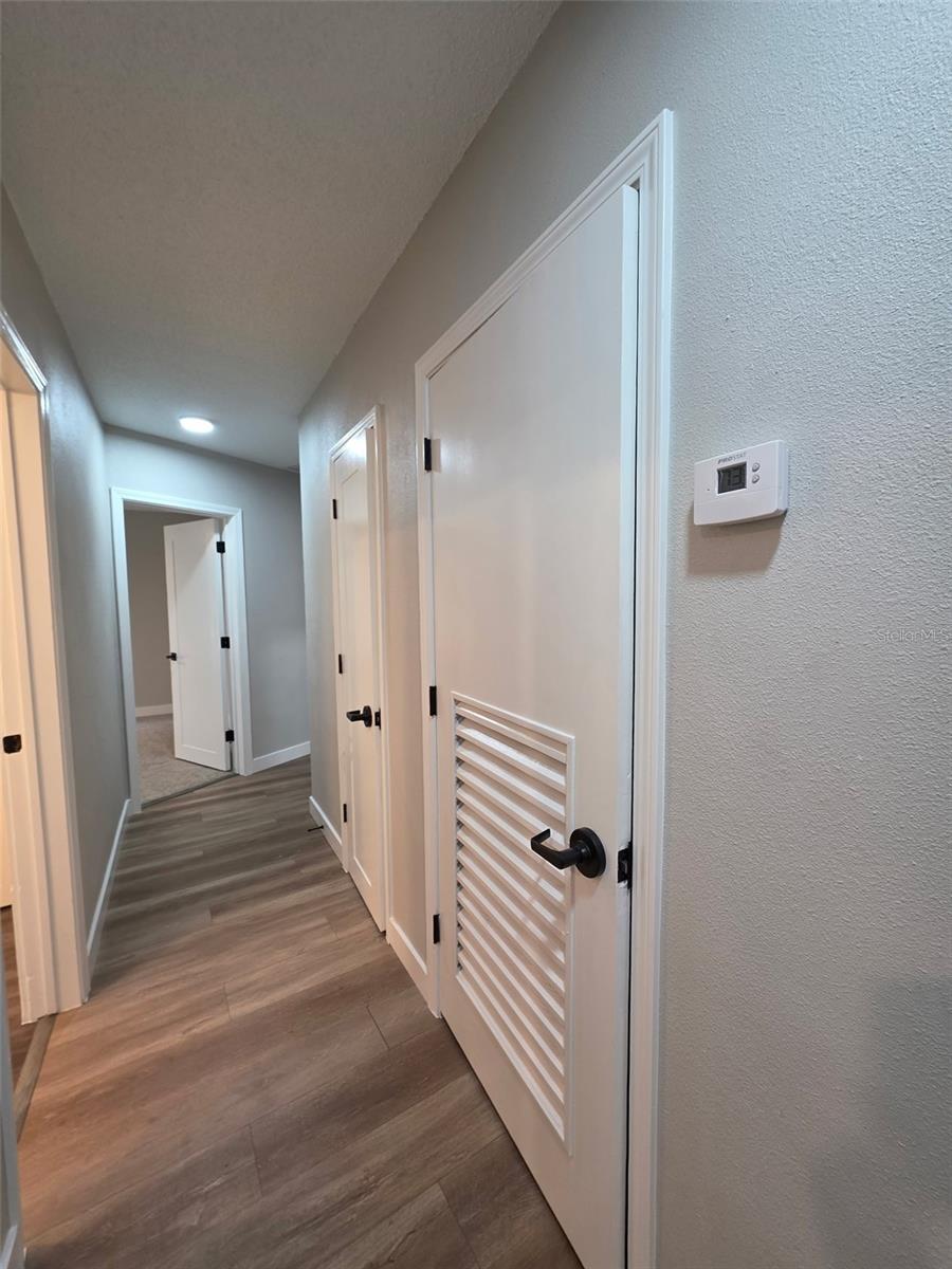 HUSSONS ADD - Residential Lease
