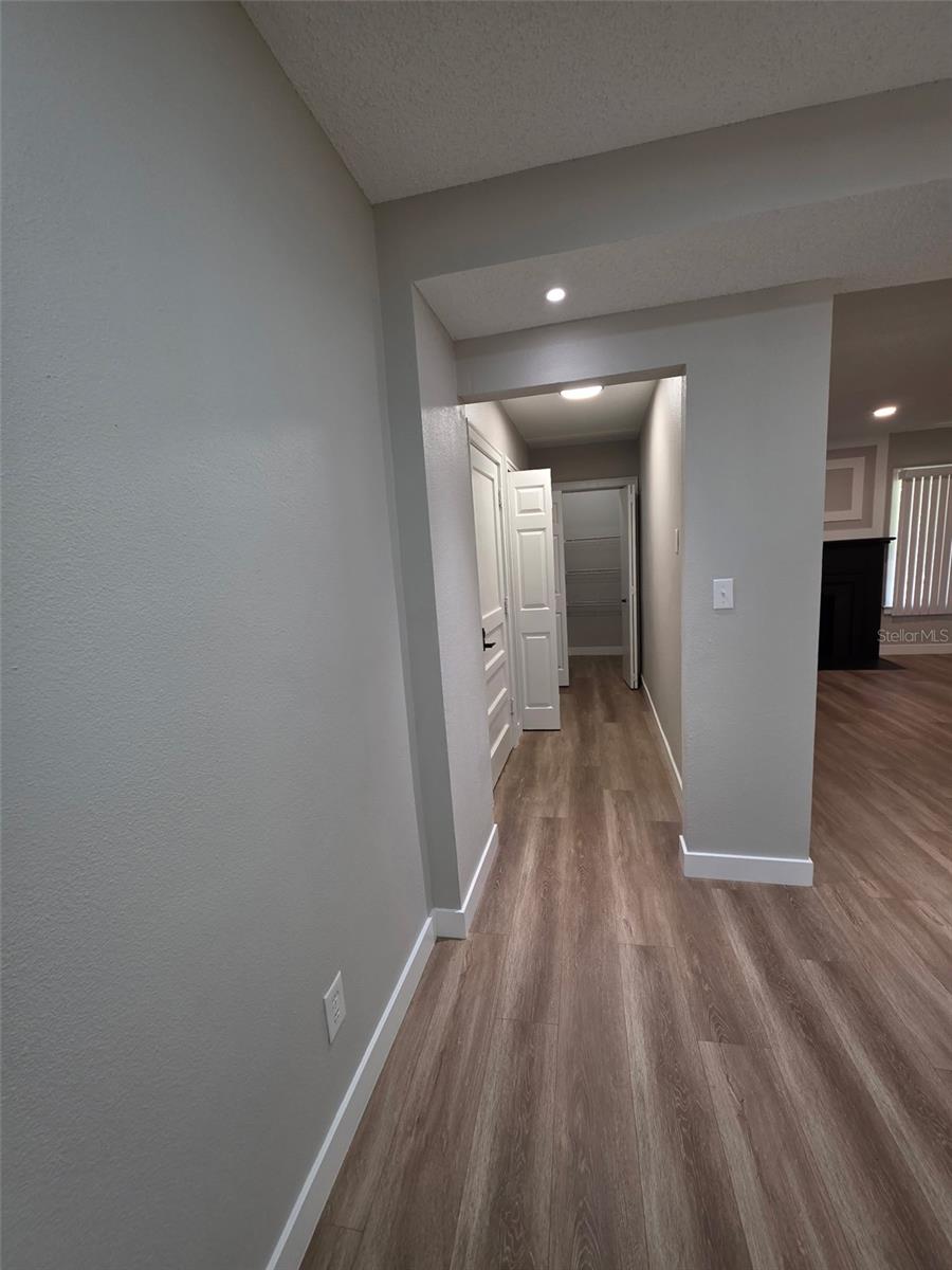 HUSSONS ADD - Residential Lease