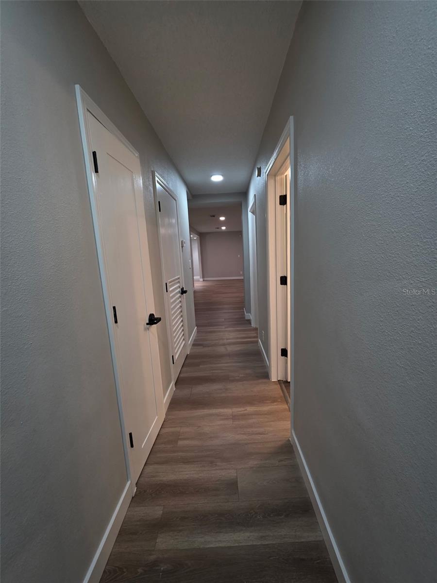 HUSSONS ADD - Residential Lease