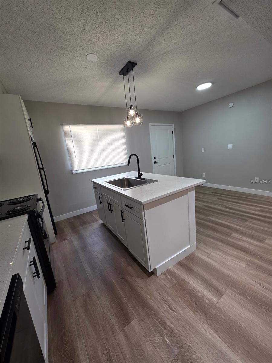 HUSSONS ADD - Residential Lease