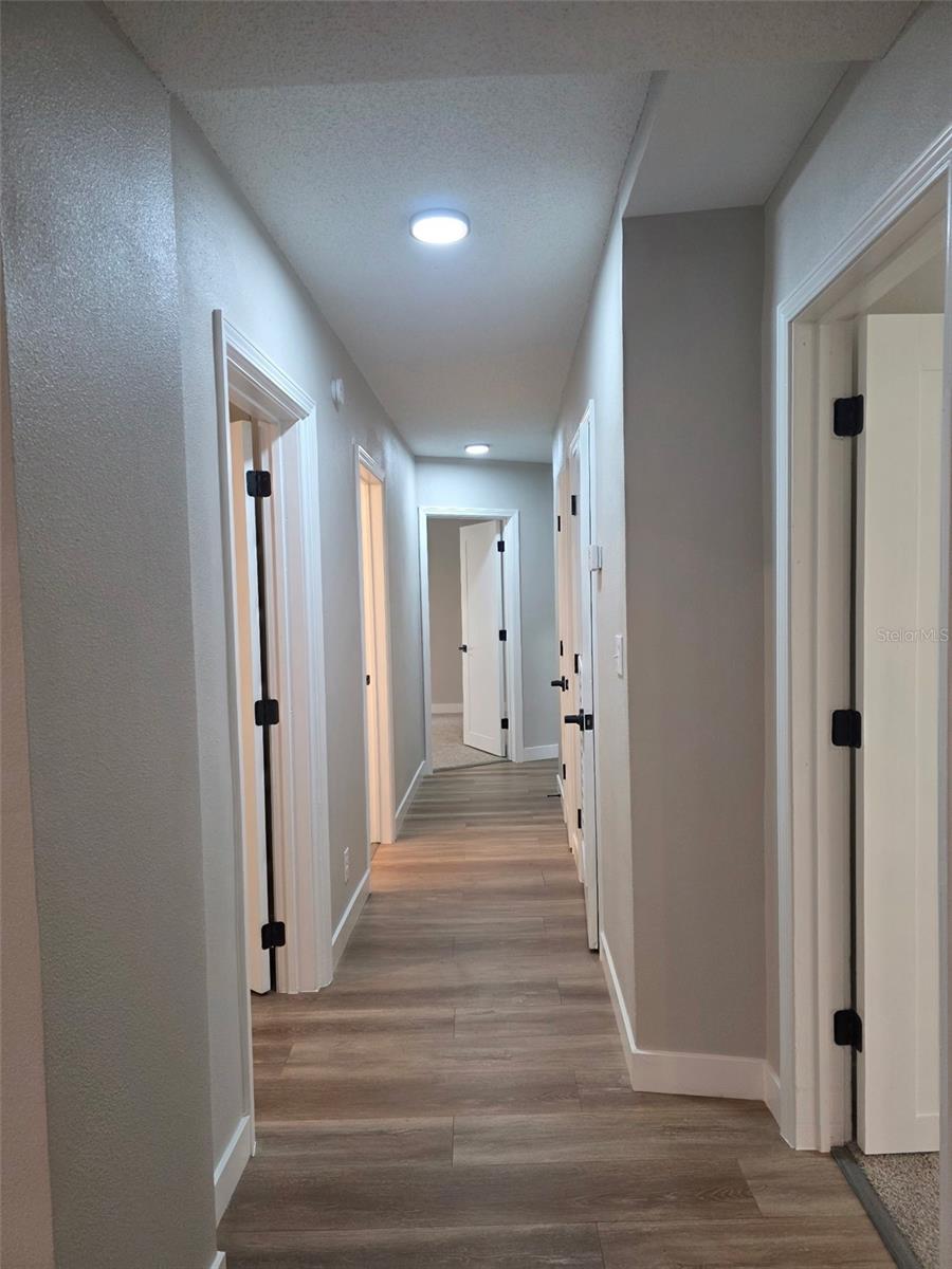 HUSSONS ADD - Residential Lease