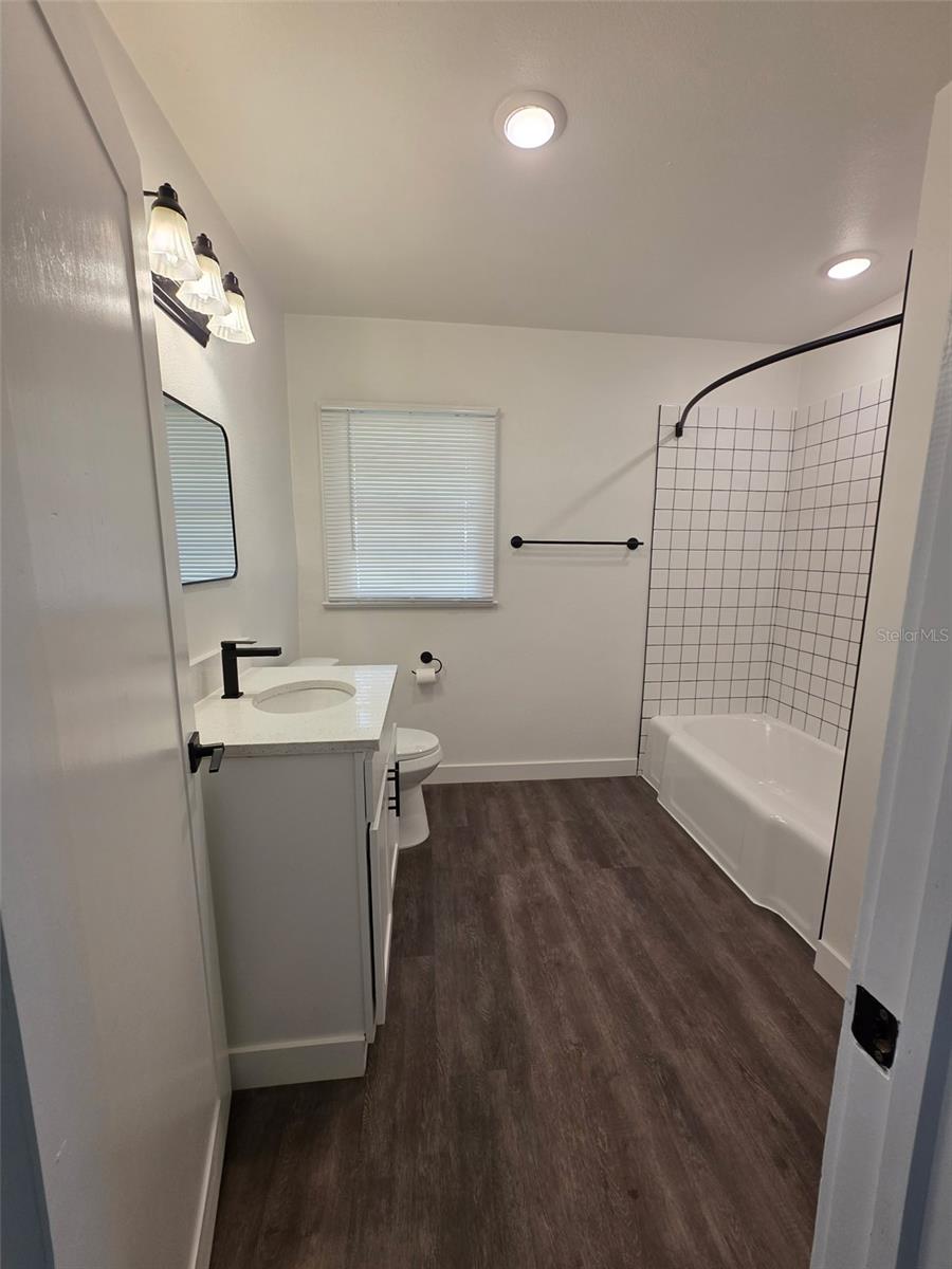 HUSSONS ADD - Residential Lease