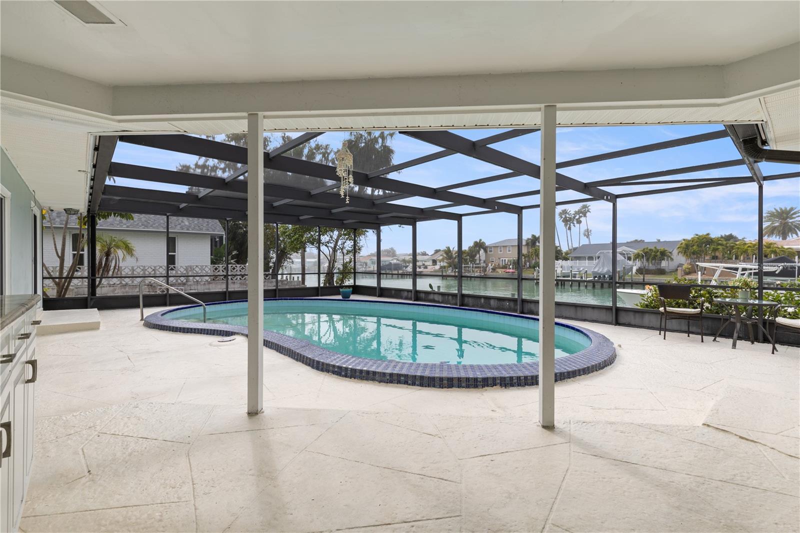 TIERRA VERDE - Residential