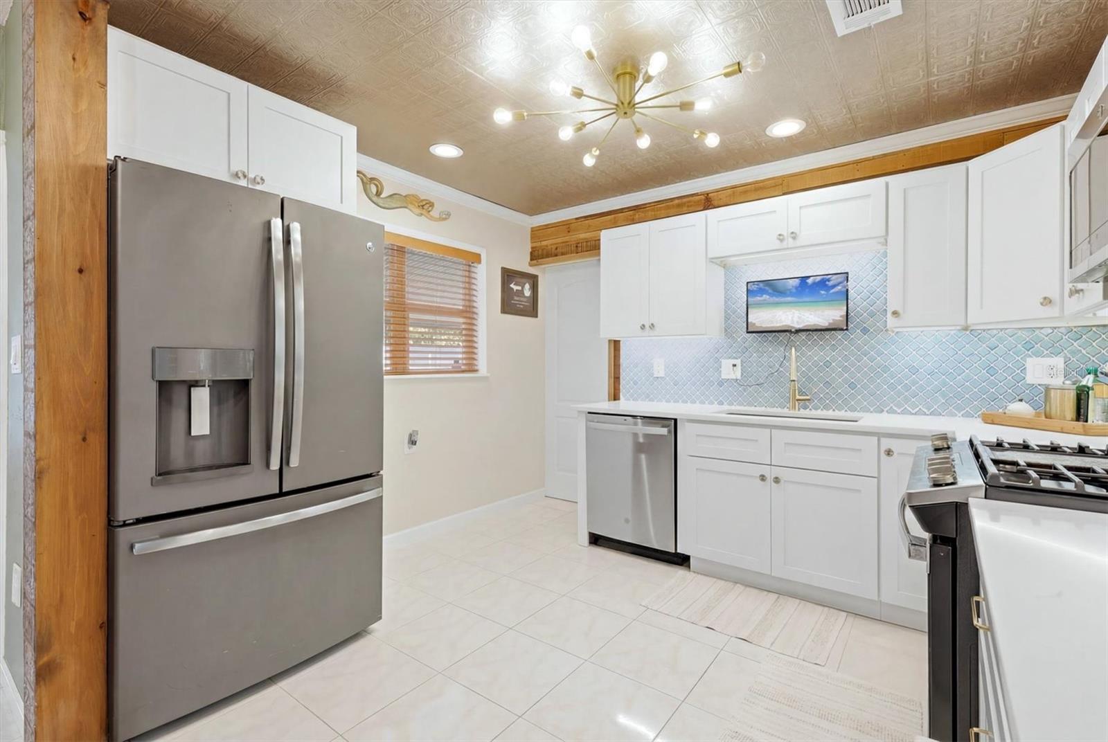 BAYSHORE GARDENS SEC 7 - Residential