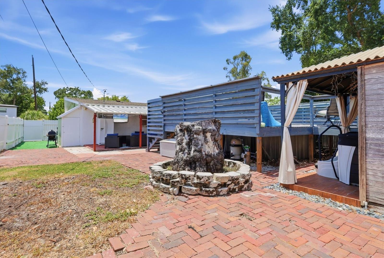 BAYSHORE GARDENS SEC 7 - Residential