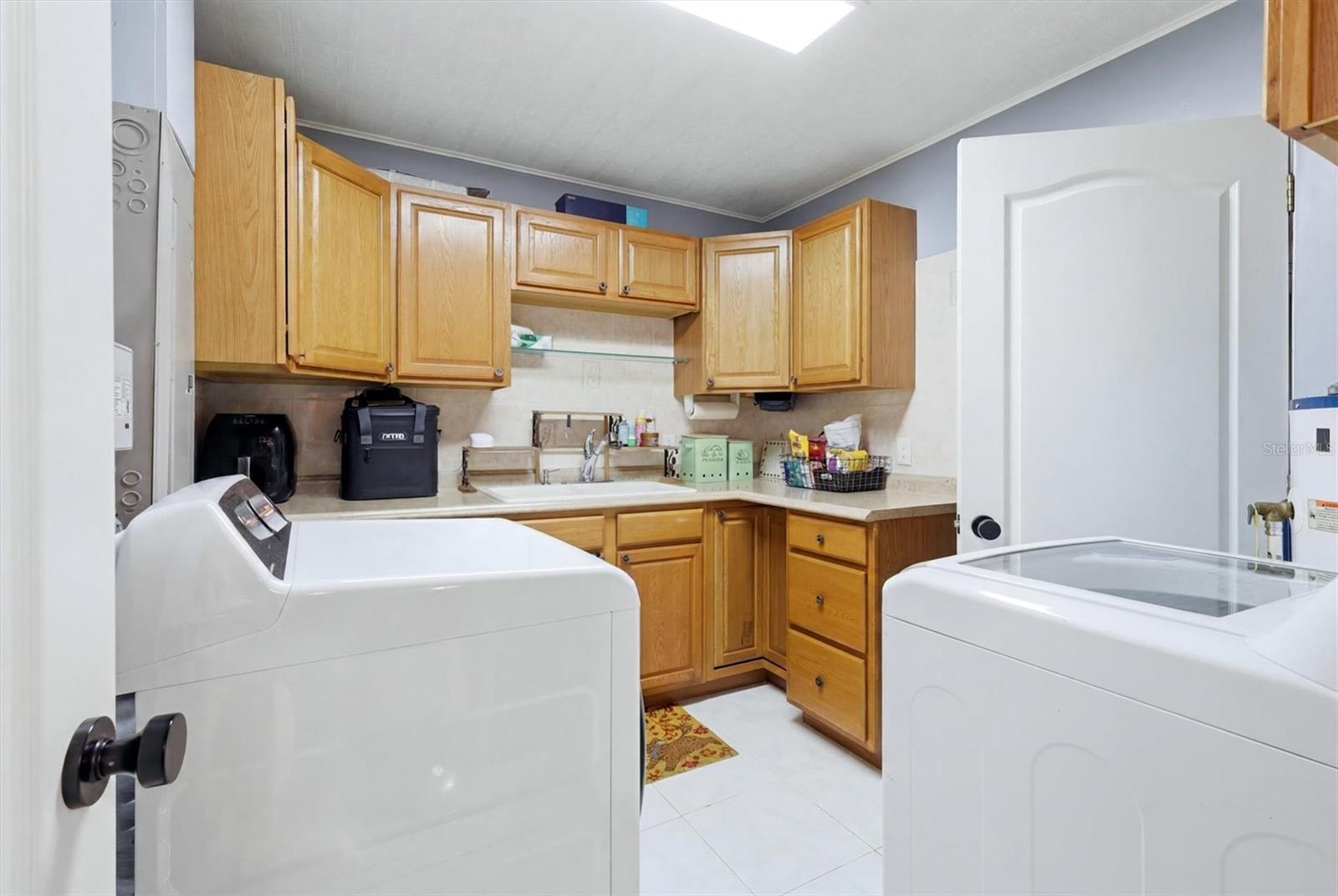 BAYSHORE GARDENS SEC 7 - Residential