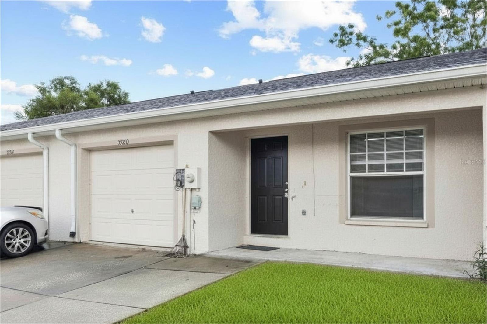HIGHLAND OAKS - Residential
