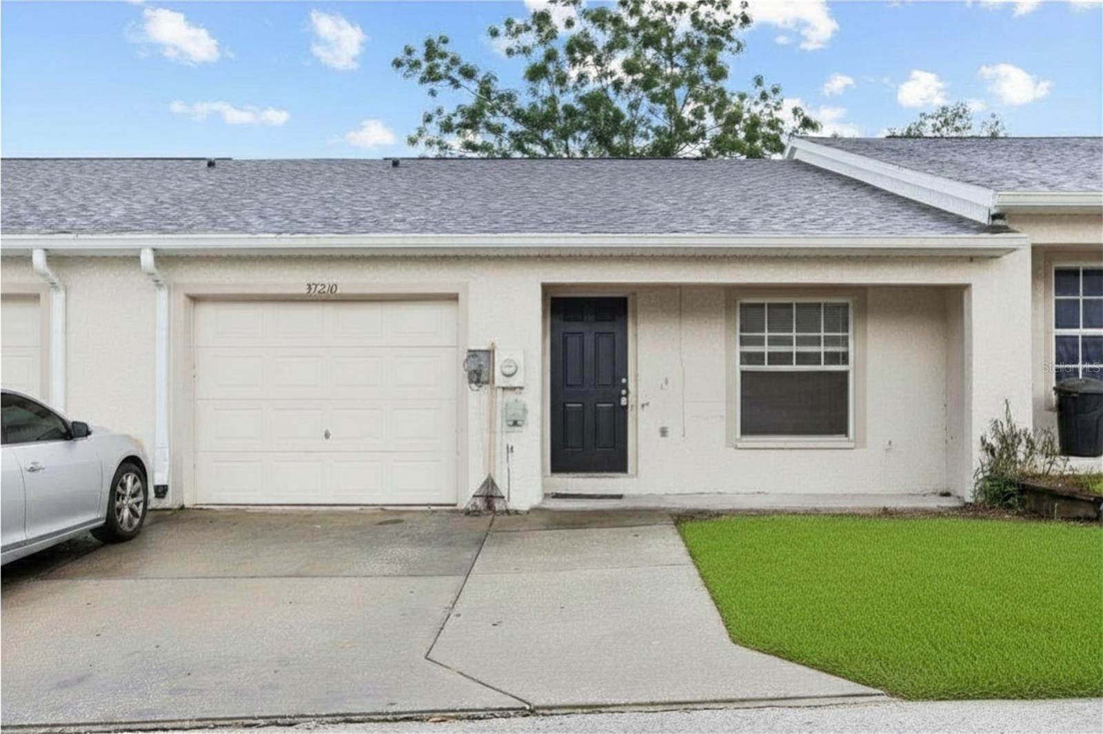 HIGHLAND OAKS - Residential