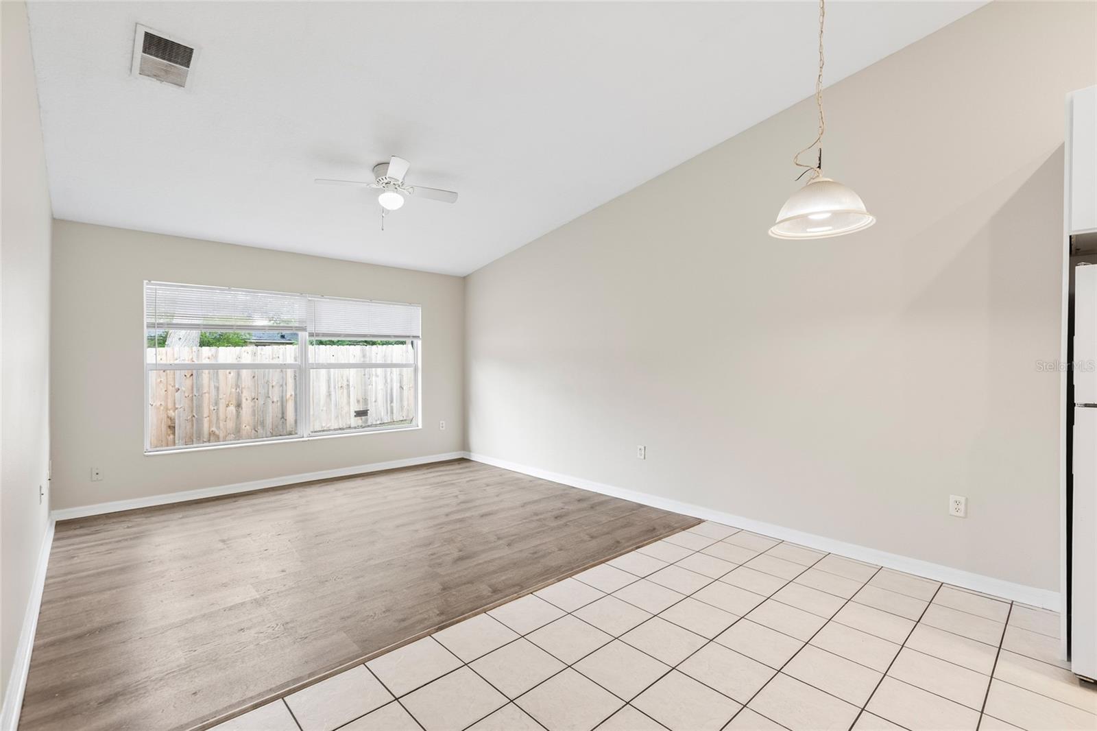 HIGHLAND OAKS - Residential
