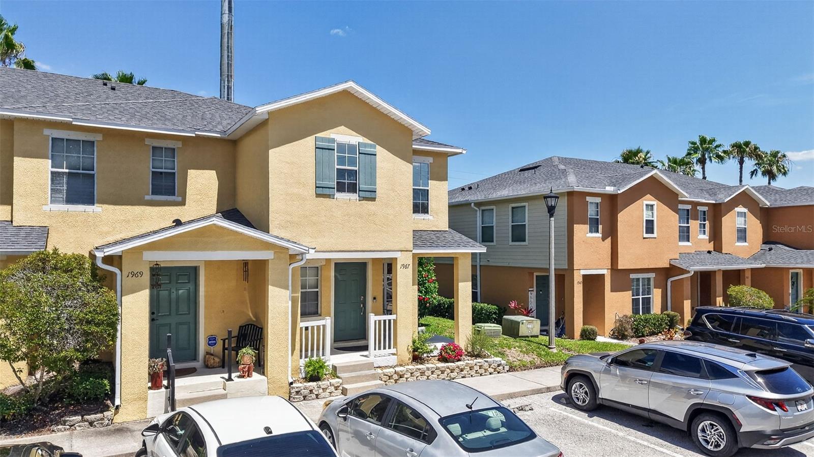 SUNSET POINTE TWNHMS - Residential