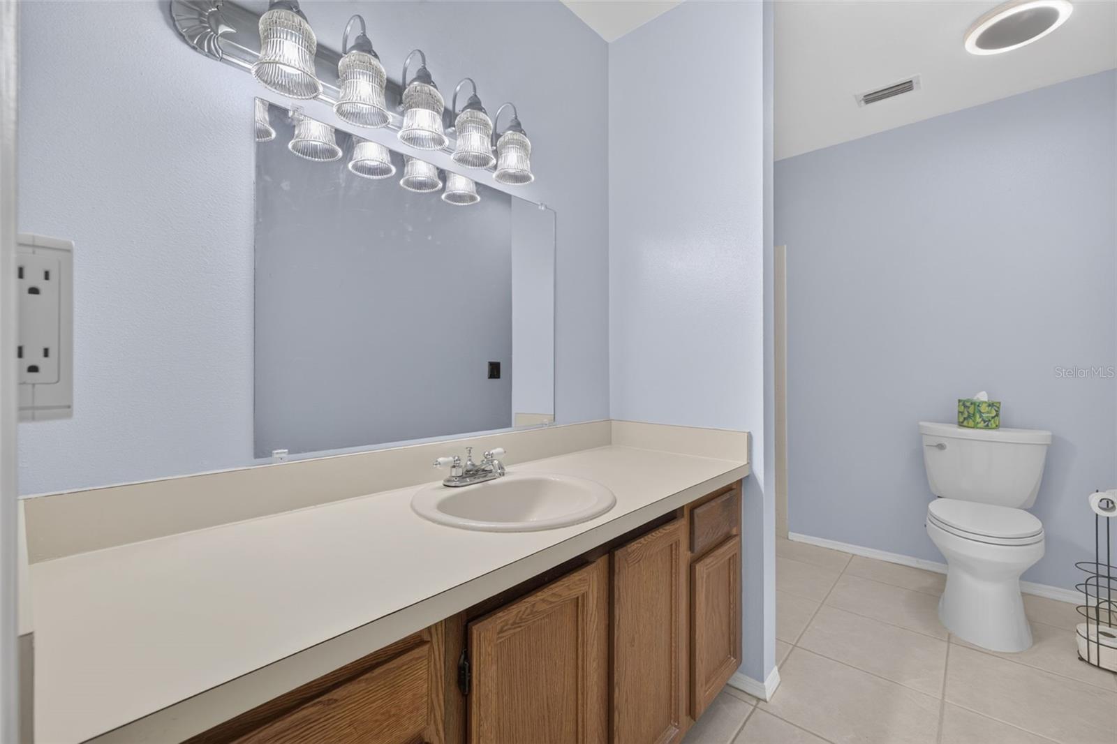 TOWNHOMES OF COUNTRY RUN PH - Residential