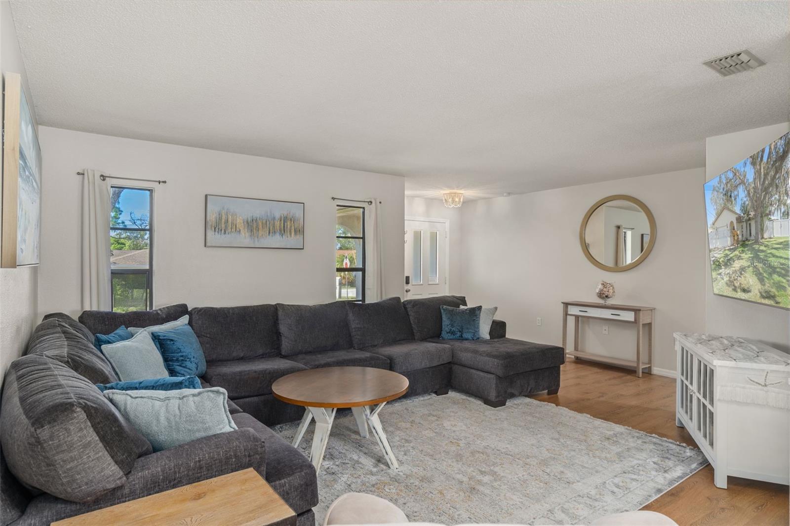 SPRING HILL - Residential