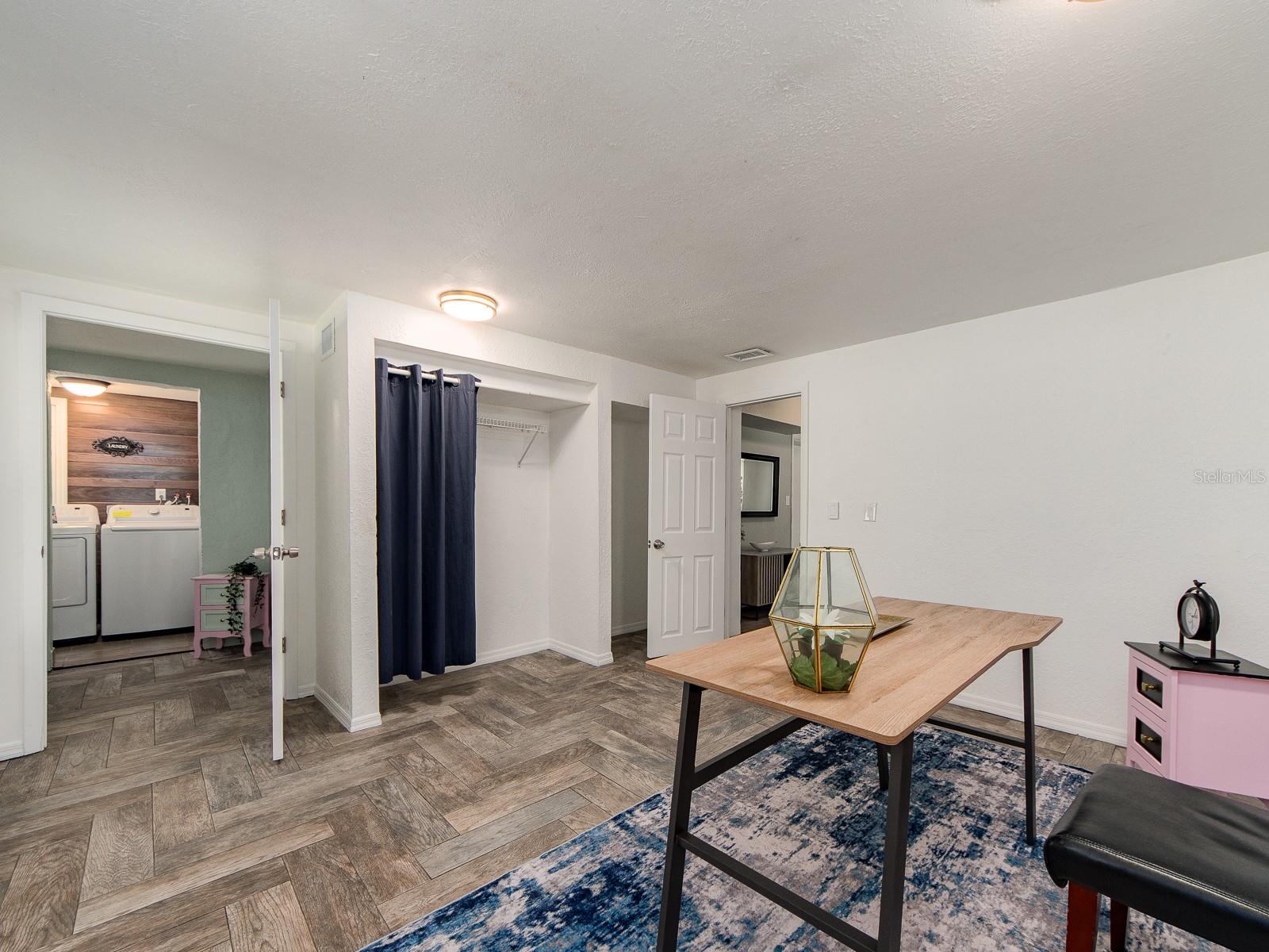 VIRGINIA PARK - Residential