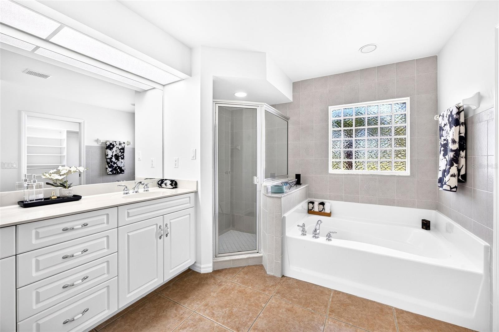 PUNTA GORDA ISLES SEC 18 - Residential