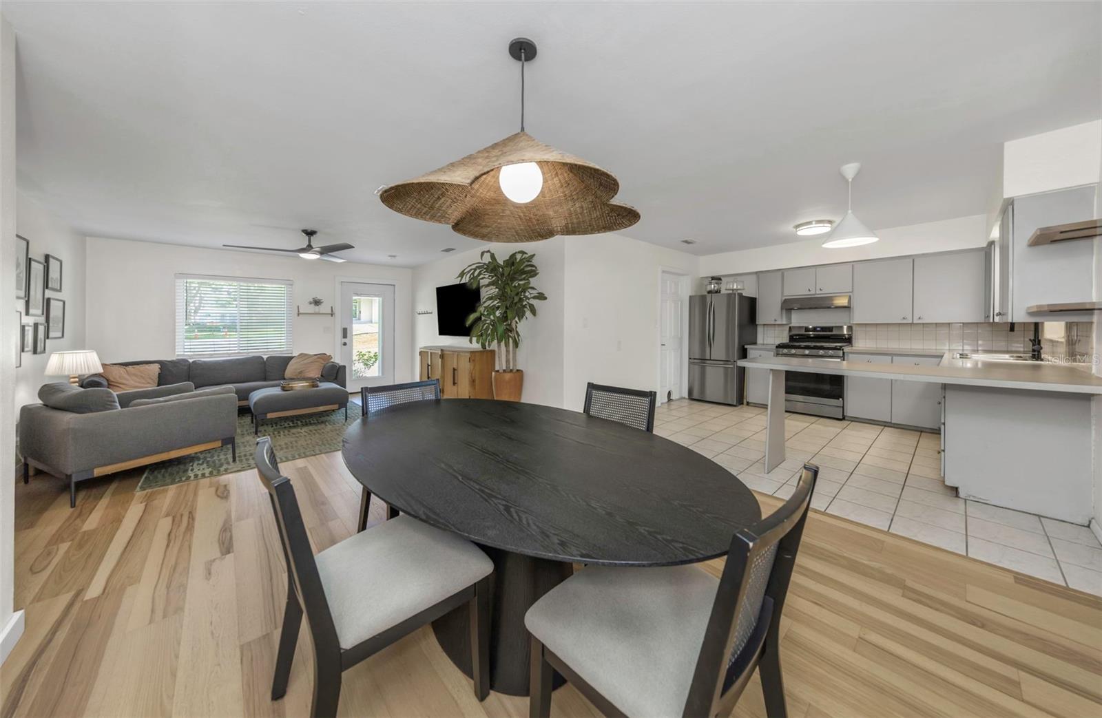 OAK HAVEN ESTATES - Residential