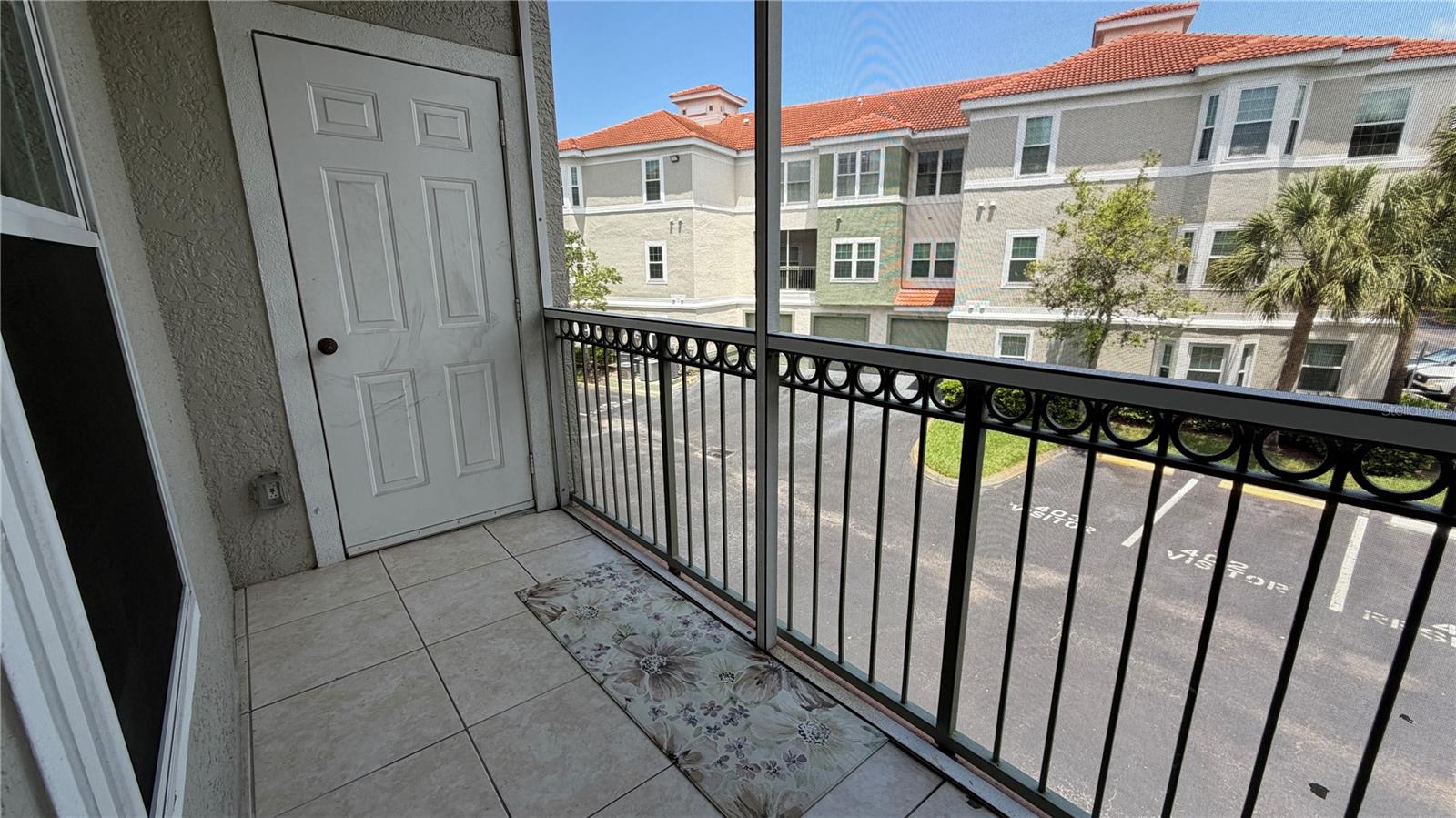 TIDES/PELICAN LNDG BLDG 10 - Residential Lease