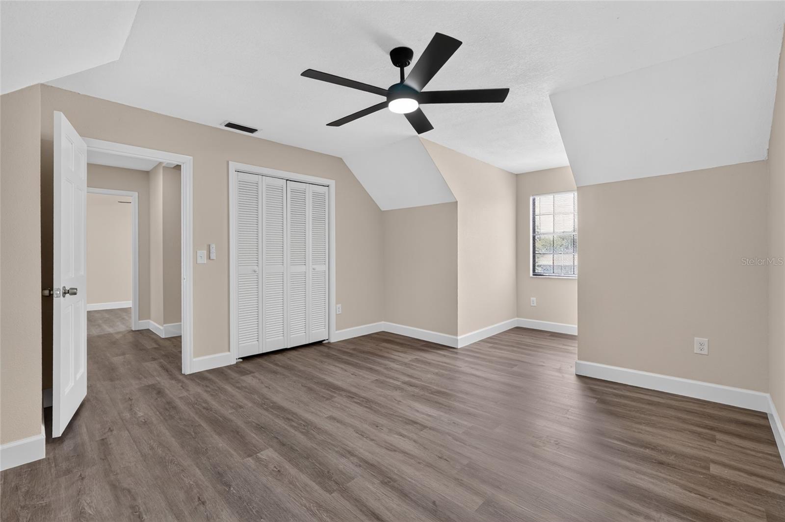 PINE LAKE ESTATES UNIT 4 - Residential