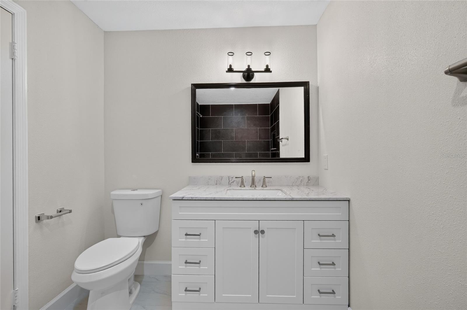 PINE LAKE ESTATES UNIT 4 - Residential