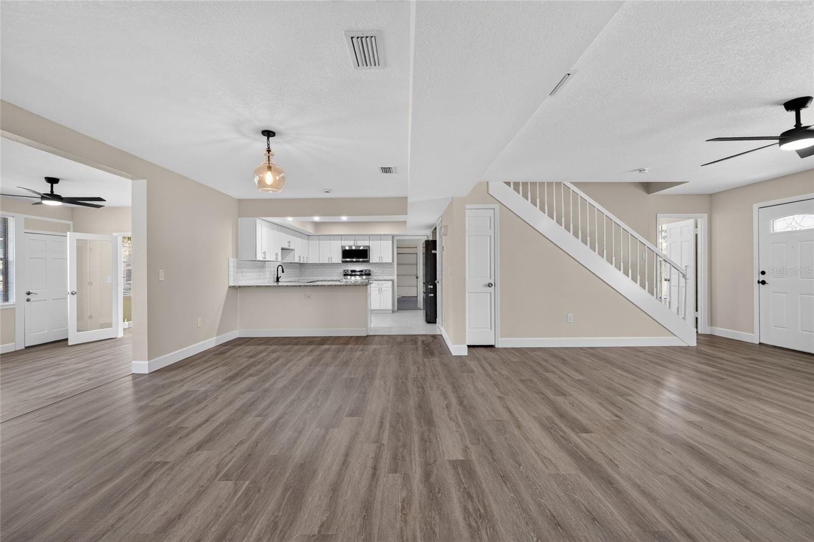 PINE LAKE ESTATES UNIT 4 - Residential