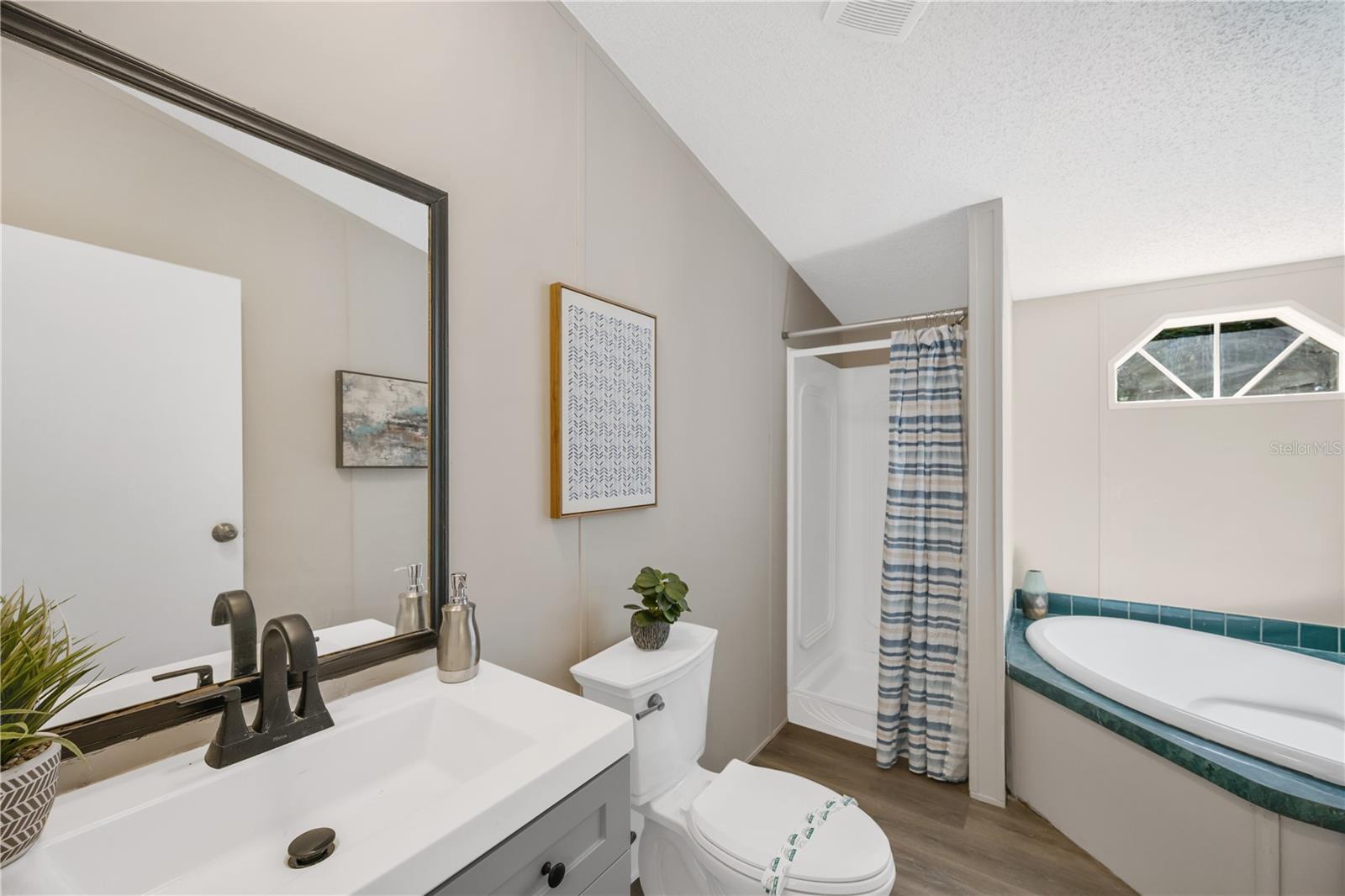 WEST PLANT CITY FARMS UNIT - Residential