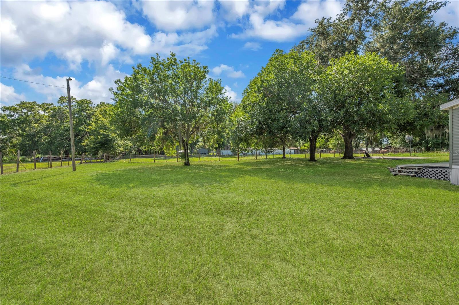 WEST PLANT CITY FARMS UNIT - Residential