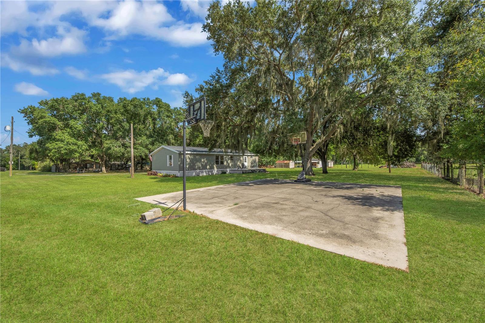 WEST PLANT CITY FARMS UNIT - Residential
