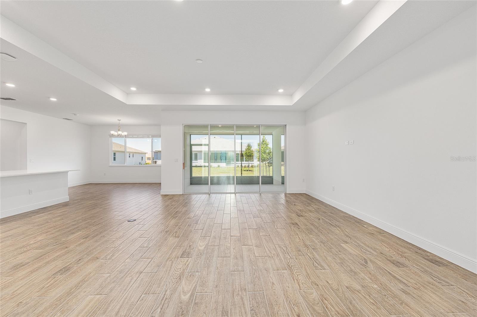 CANDLHER HILLS - Residential