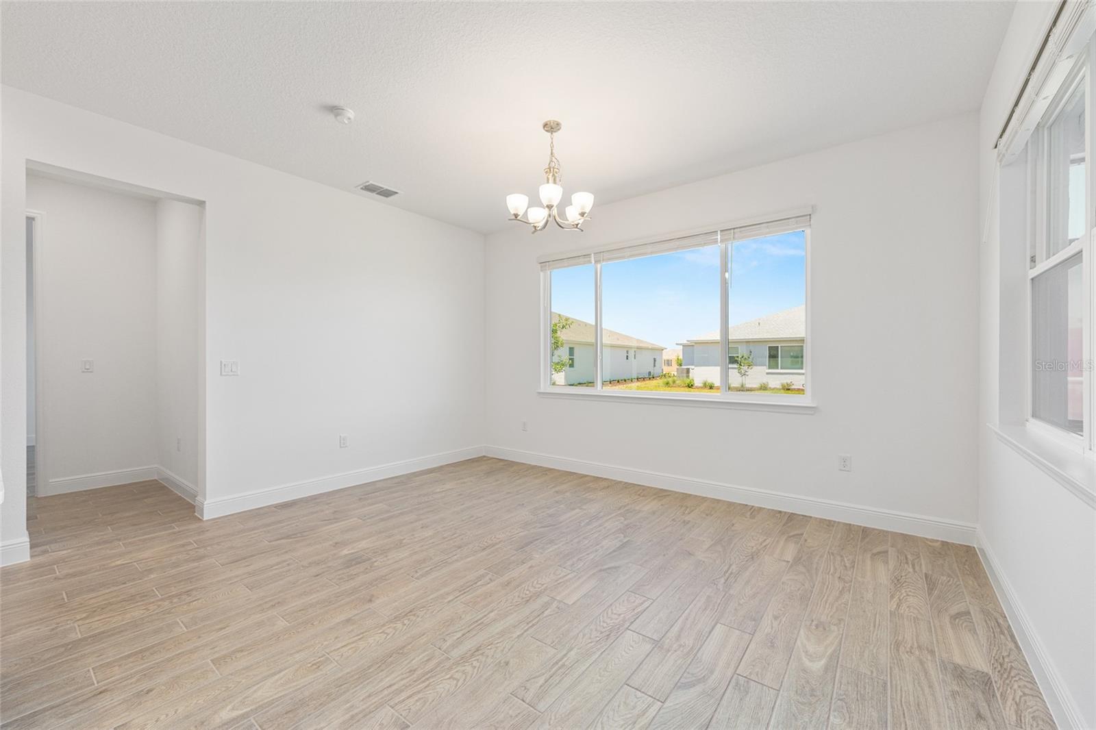 CANDLHER HILLS - Residential